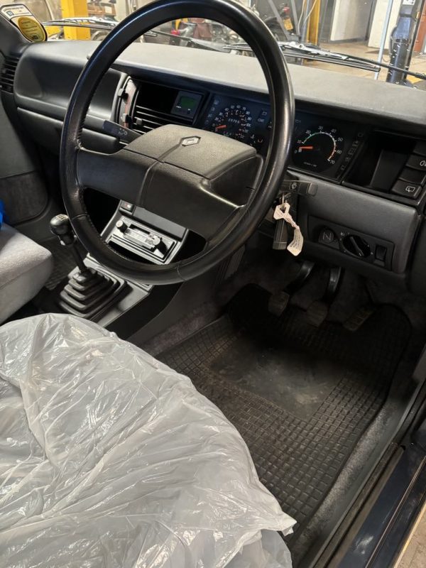 Renault 11 TXE 1.7 Petrol - Image 3
